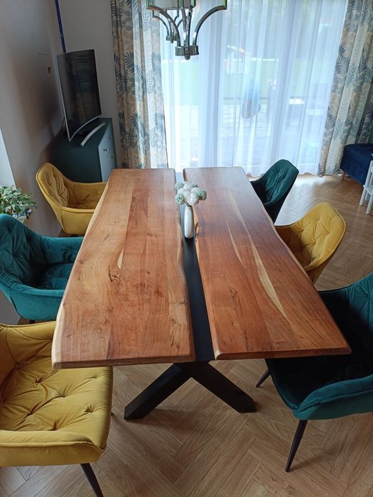 Stół drewniany drzewo akacja