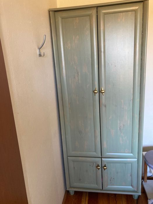 2 szafy i 2 szafki nocne