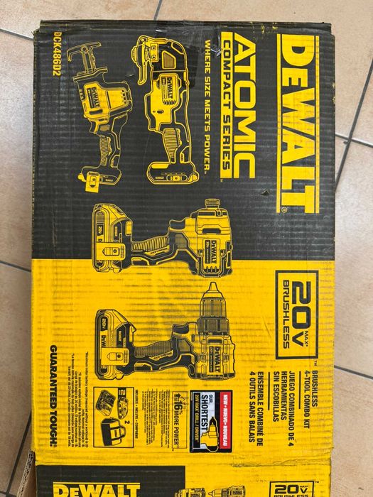 DeWalt DCK486D2 20V XR ATOMIC Zestaw narzędzi 4 narzędzi akumulatorowych 2x2.0Ah