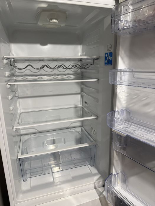 Холодильник Beko крапельний (потребує обслуговування)