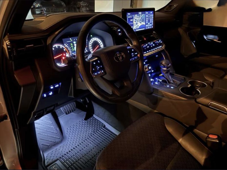 Toyota Land Cruiser 2021 VIN JTMABABJ004002236 фото оголошення 7 з 8