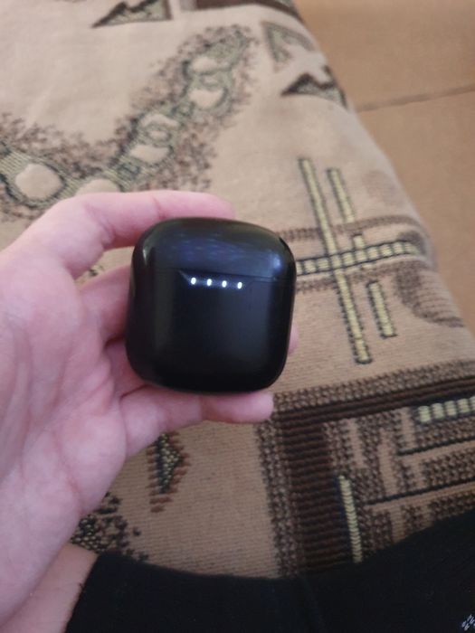 Продам наушники в отличном состояни