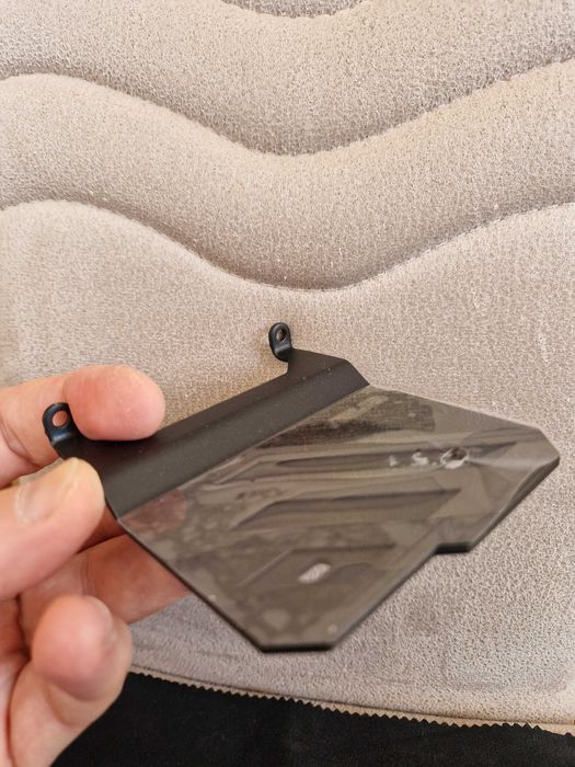 Продам новий тримач для відеокарт ASUS VGA-HOLDER-SI-2