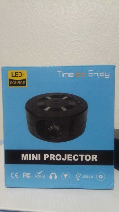 Mini Projetor LED Portátil | USB | Compacto | Novo