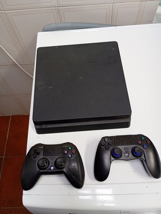 Ps4 dois comandos
