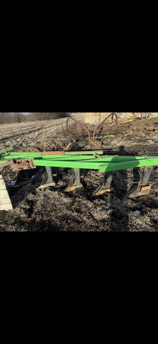 Плуг 5 корпусний