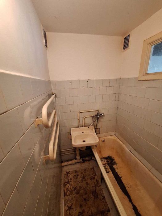 Продам 3 кімнатну квартиру в районі Танку.
