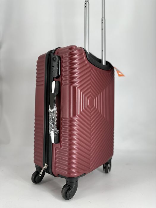 Nowa walizka kabinowa M - Galanteria Matejko