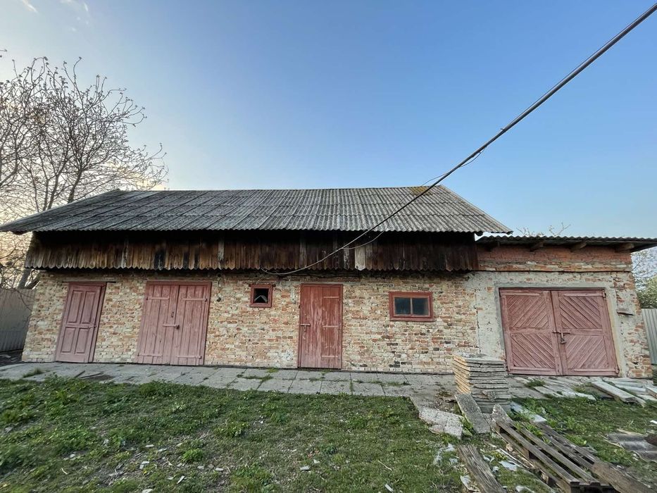 Продаж будинку с.Андріївка + 20 соток землі