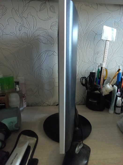 Продаю монитор Belinea, диагональ 17, требует ремонта