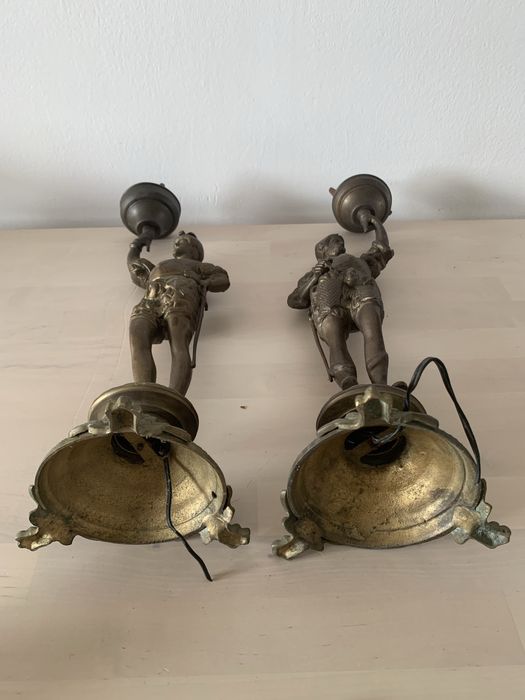 Várias peças em latão (tudo 50 euros)