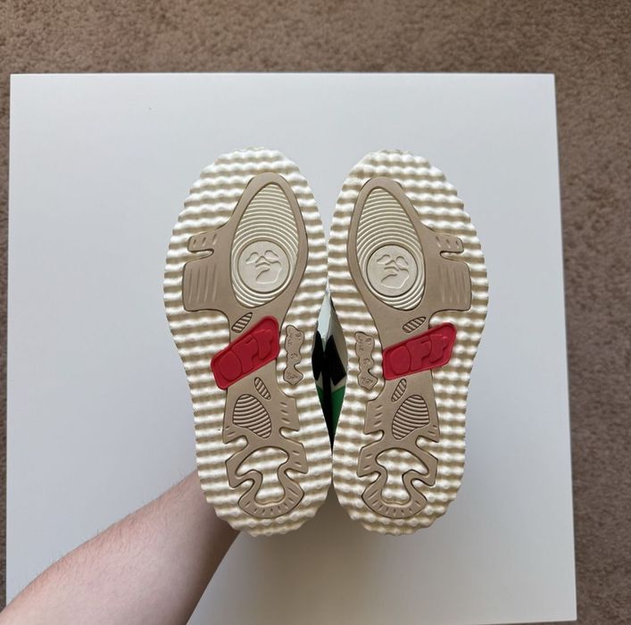 Кросовки off white sponge legit