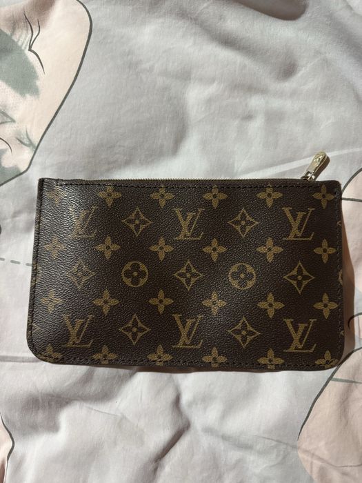 Продам клатч louis vuitton