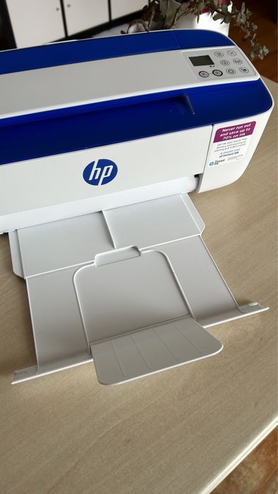 Impressora HP DeskJet 3760 - sem tinteiros
