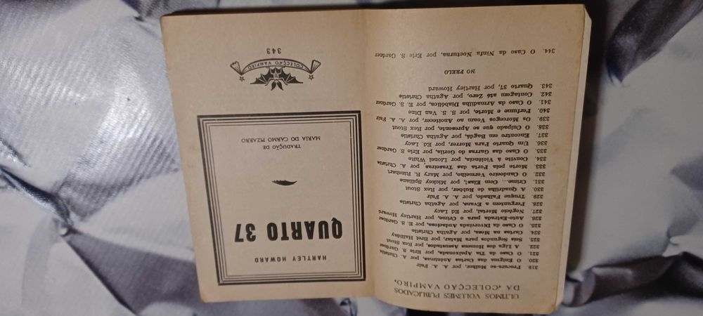 Livro _Quarto 37_ de Hartley Howard