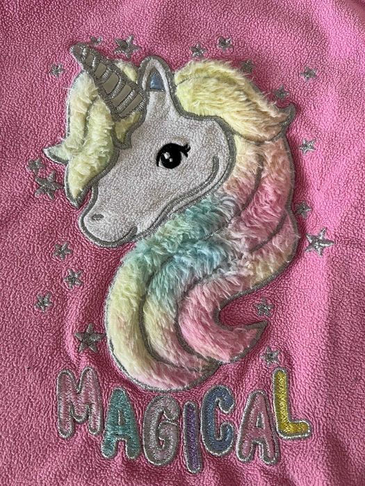 Pijama Primark de unicórnio "Magical" rosa, 5-6 anos