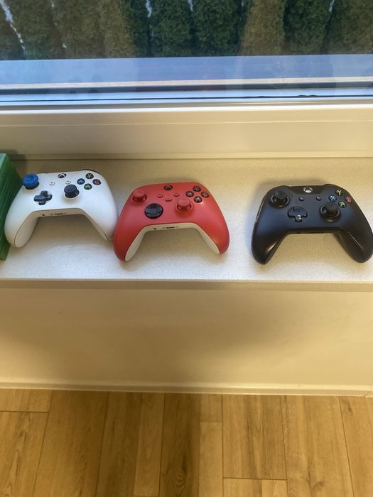 Xbox one s 3 pady 10 gier