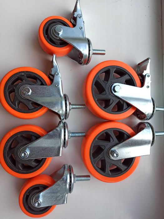 Колесо для візка з поворотним кронштейном