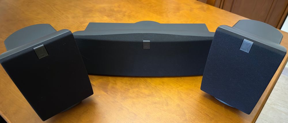 Sistema Som Surround 5.1 (Yamaha + Kef)