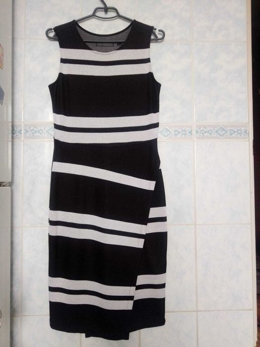 Плаття на запах елегантне жіноче трикотажне р.46-48