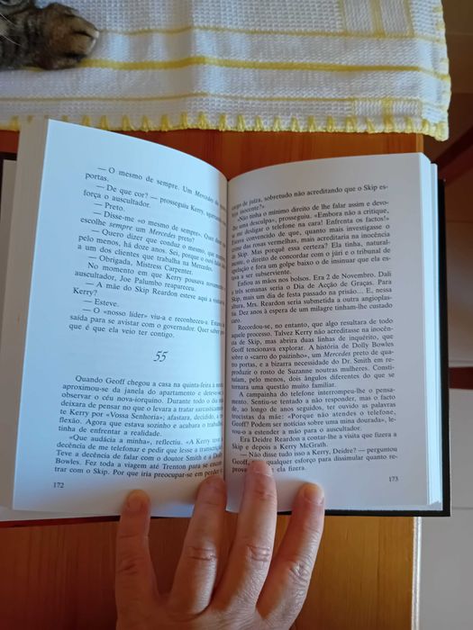 Livros policiais Dick Haskins/Mary Higgins Clark/Rex Stout