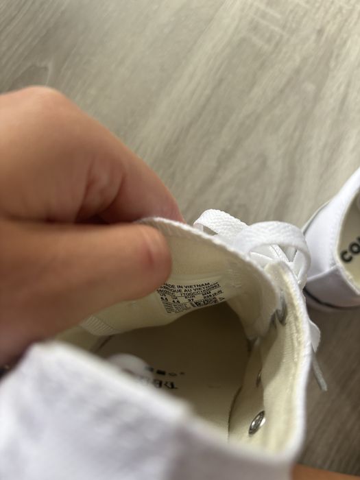 Biale buty converse 37 na podwyzszeniu nowe
