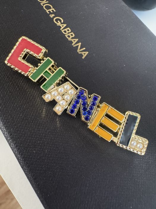 Broszka Chanel 5,5x1 cm