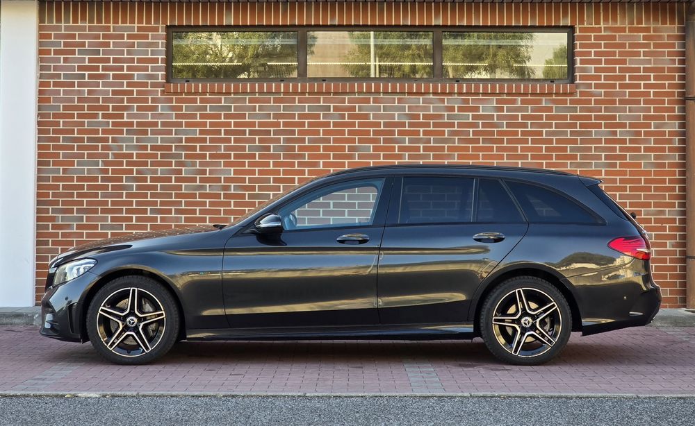 Mercedes-Benz C300de AMG