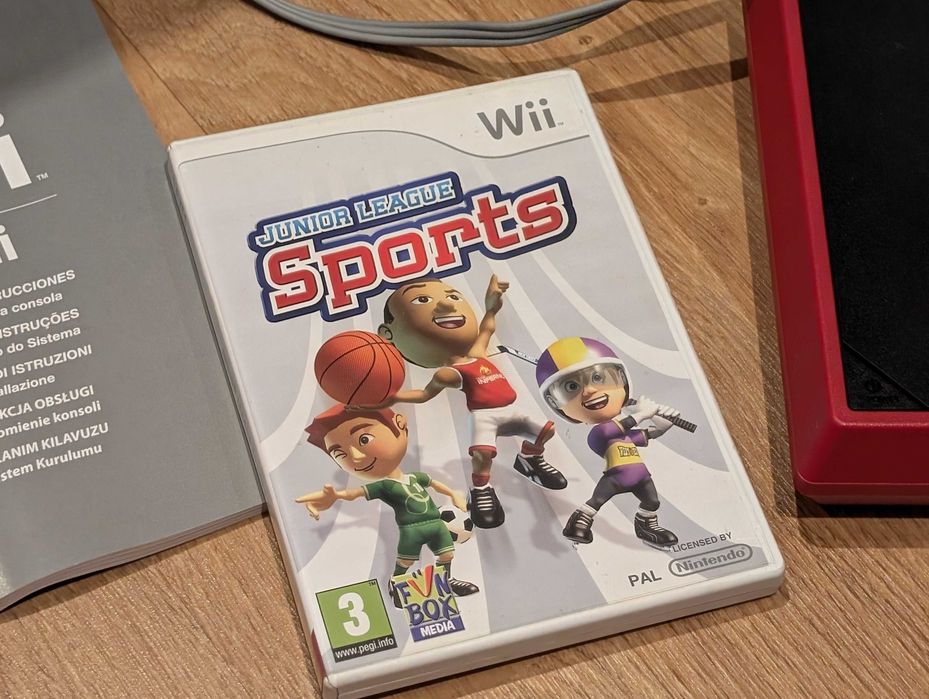 Nintendo Wii mini Vermelha Mario Edition + oferta de jogo