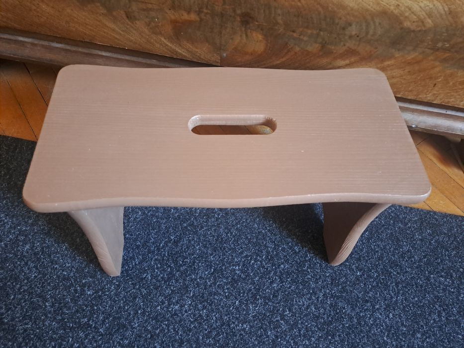 Nowy taboret stołek ryczka drewno sosna