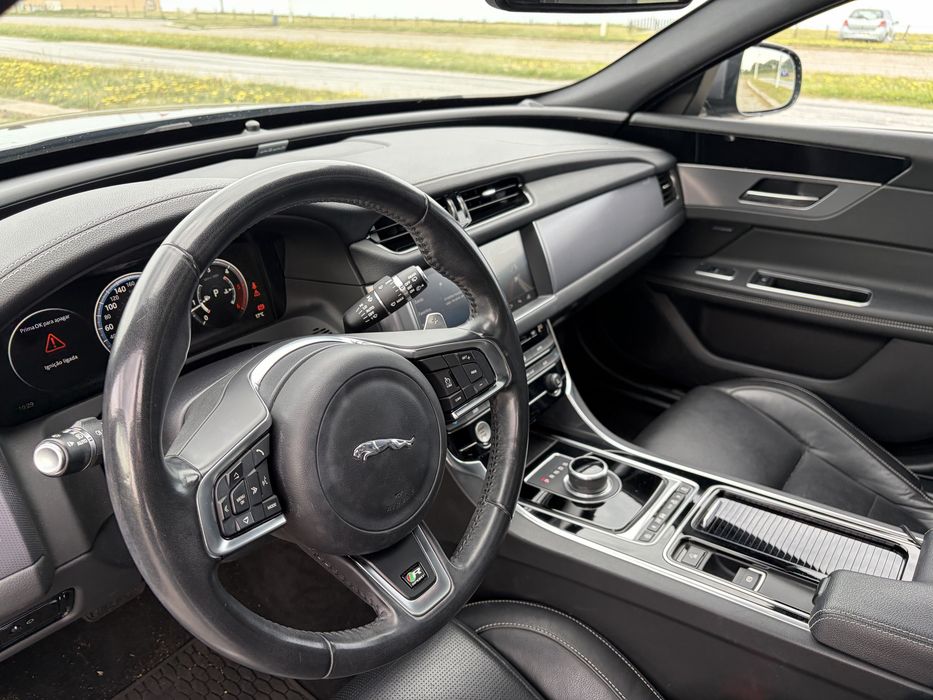 Jaguar XF sportbrake R-Sport 2.0d