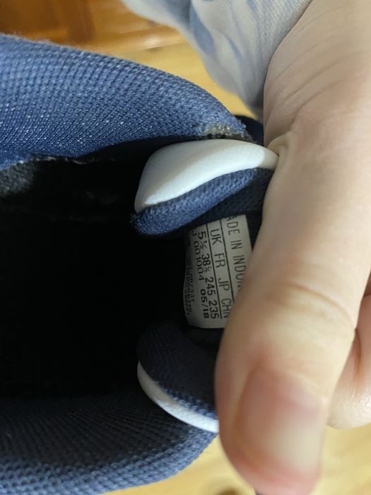 Buty sportowe Adidas 38 i 2/3