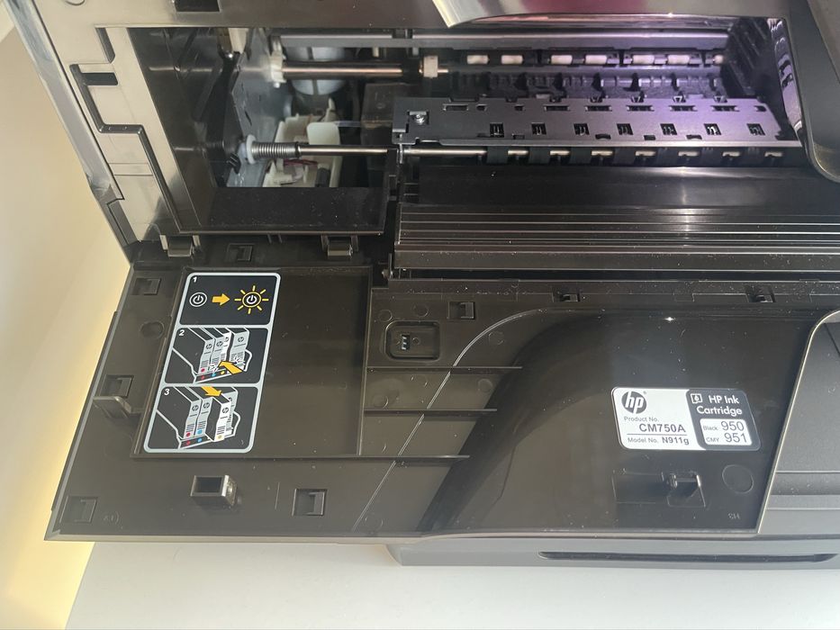 Impressora HP CM750A - Impressora Multifuncional ePrinter N911g