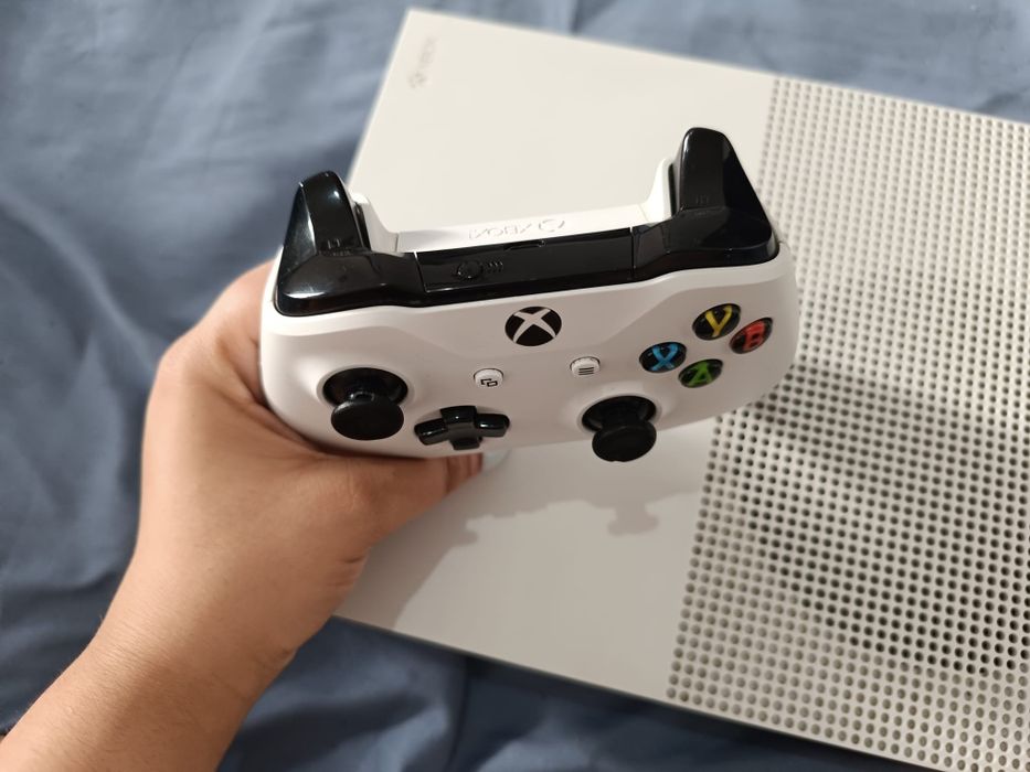 Xbox One s 500GB