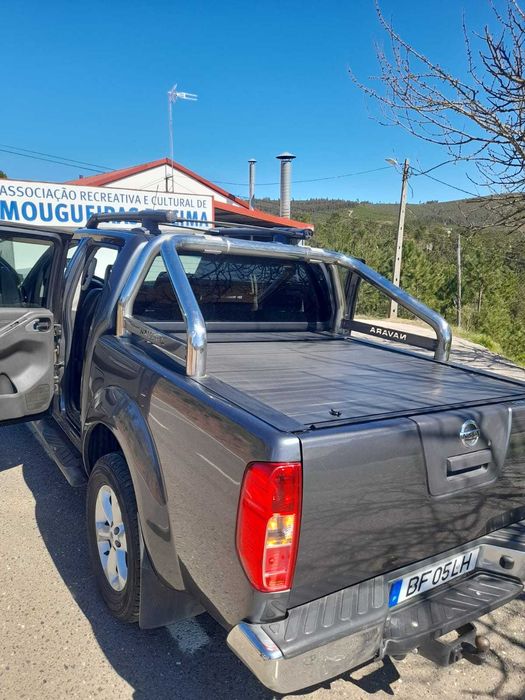 NISSAN NAVARA 2.5 dCI 190 cv - SE 4WD - 4 Portas FULL EXTRAS
