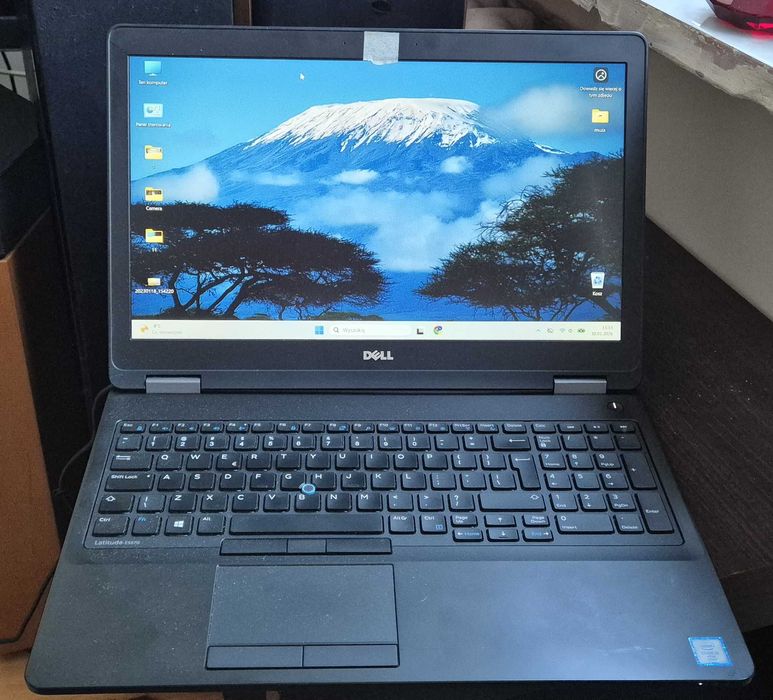 laptop  dell i 5