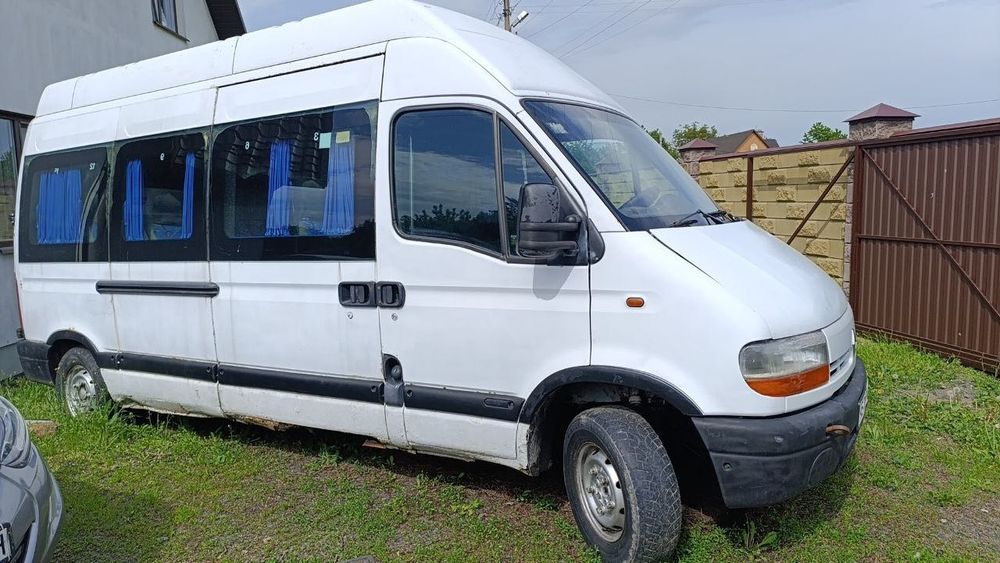 ТЕРМІНОВО Renault Master 19 місць автобус продам
