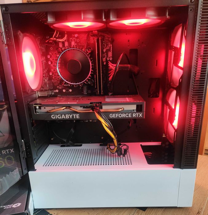 RTX 4060 SSD komputer do gier intel i5 12400