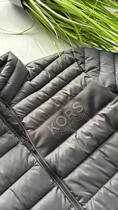 Czarna kurtka pikowana męska  Michael Kors rozmiar L XL wiosna jesień