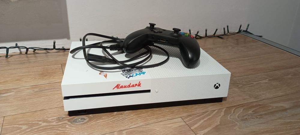 Xbox one s. bez pudełka