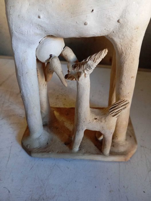 Cabra assobio e paliteiro amamentar da autoria do Mistério Pai