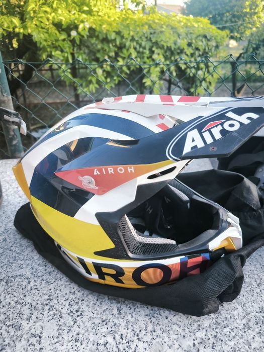 Vendo capacete Airoh