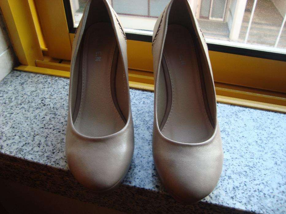Sapatos de senhora