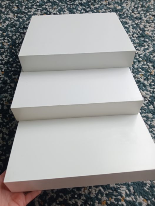 Półeczki Ikea kwadraty