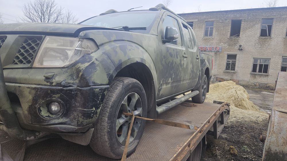 Nissan navara aventura 2.5tdi