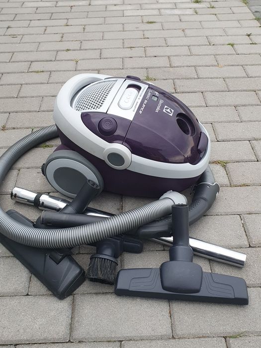 Odkurzacz elektryczny Electrolux ultrasilencer 1000W