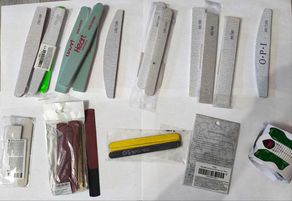 Продам витратні матеріали для манікюру ТОРГ