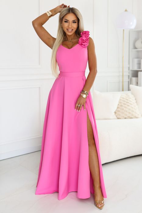 643-6 Elegancka wieczorowa suknia maxi z rozcięciem i różami - cukierkowy róż M