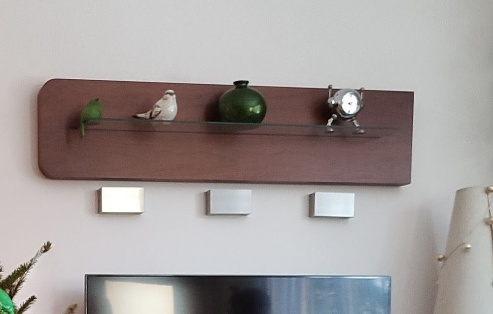 Półka drewniany szklana.