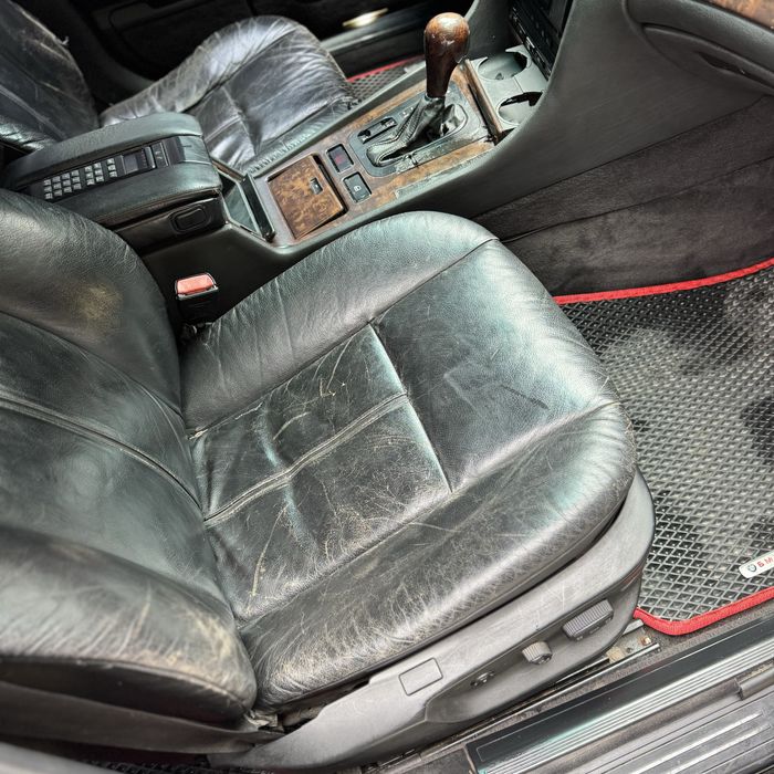 BMW e38 1994 3.0 m60